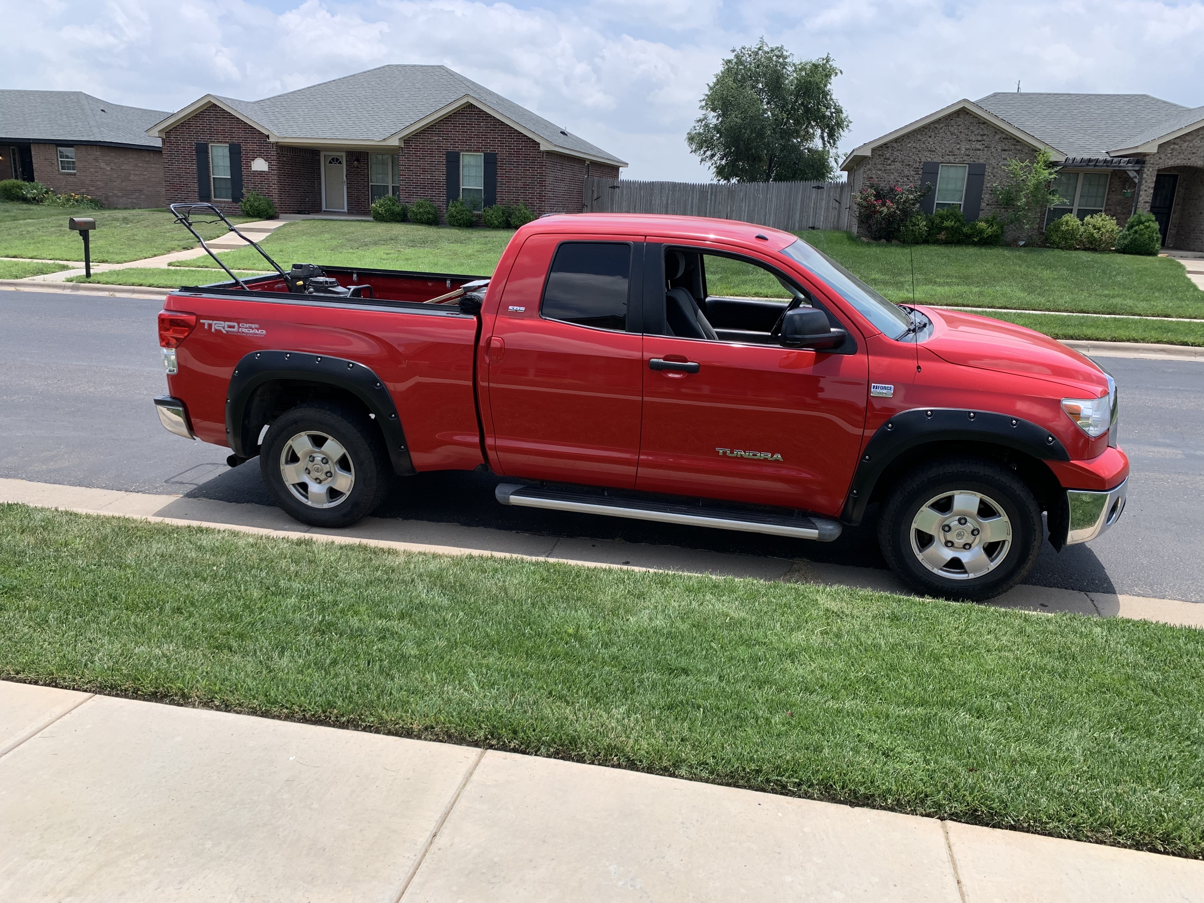 Lawn care work photo 9